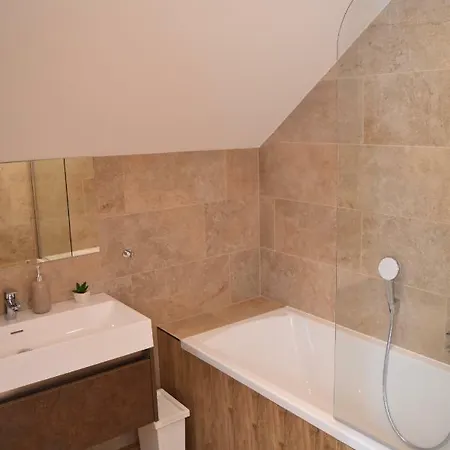Apartment Fenyo Miskolctapolca Miskolc
